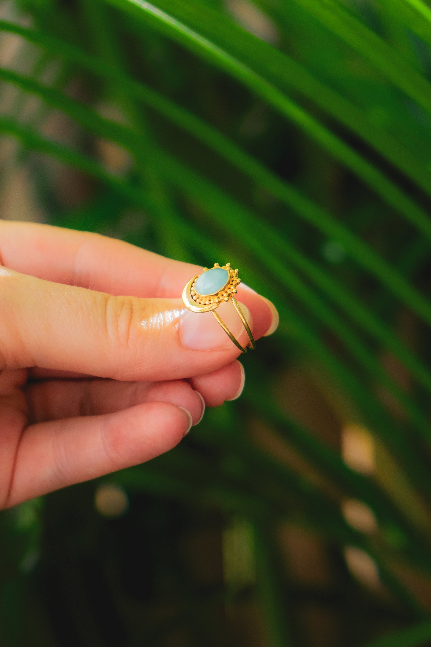 Larimar Moon Ring Gold