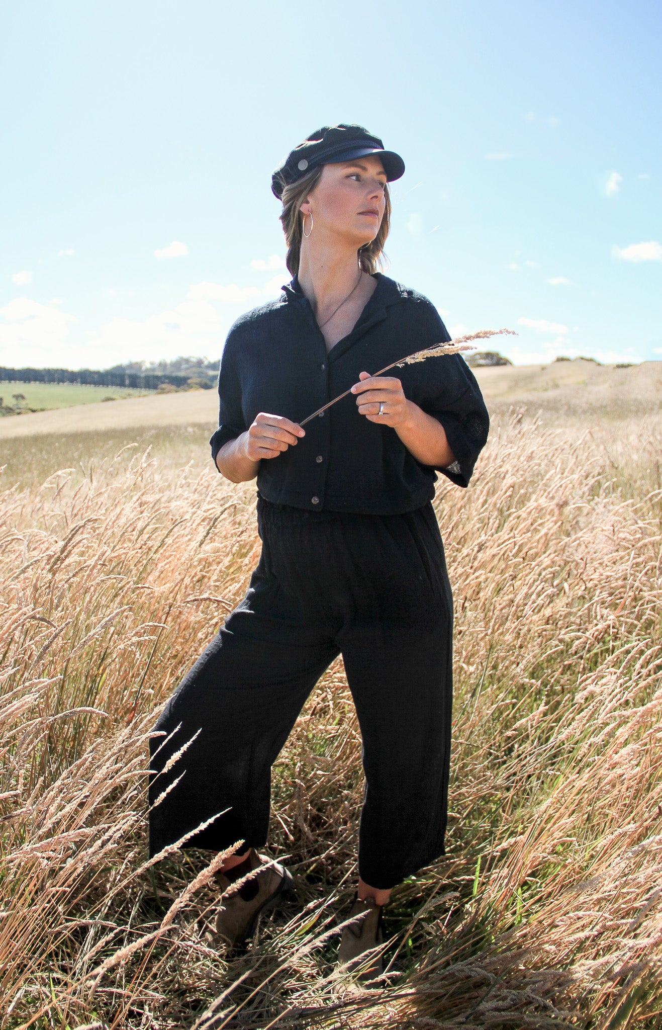 Ramie Crop Shirt- Black