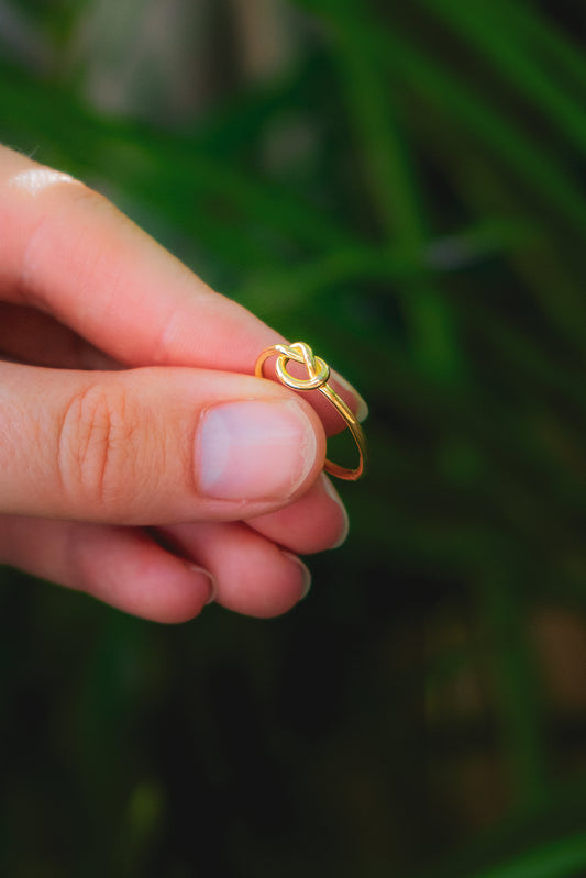 Love Knot Ring Gold